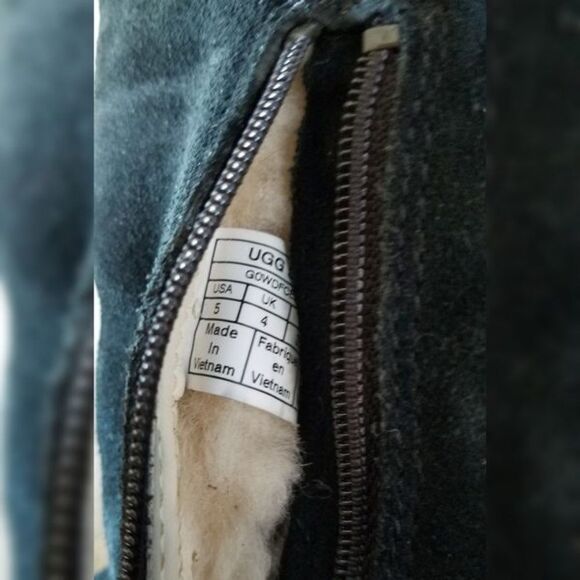 UGG AUSTRALIA "Lil Sunshine" boots - Picture 4 of 6